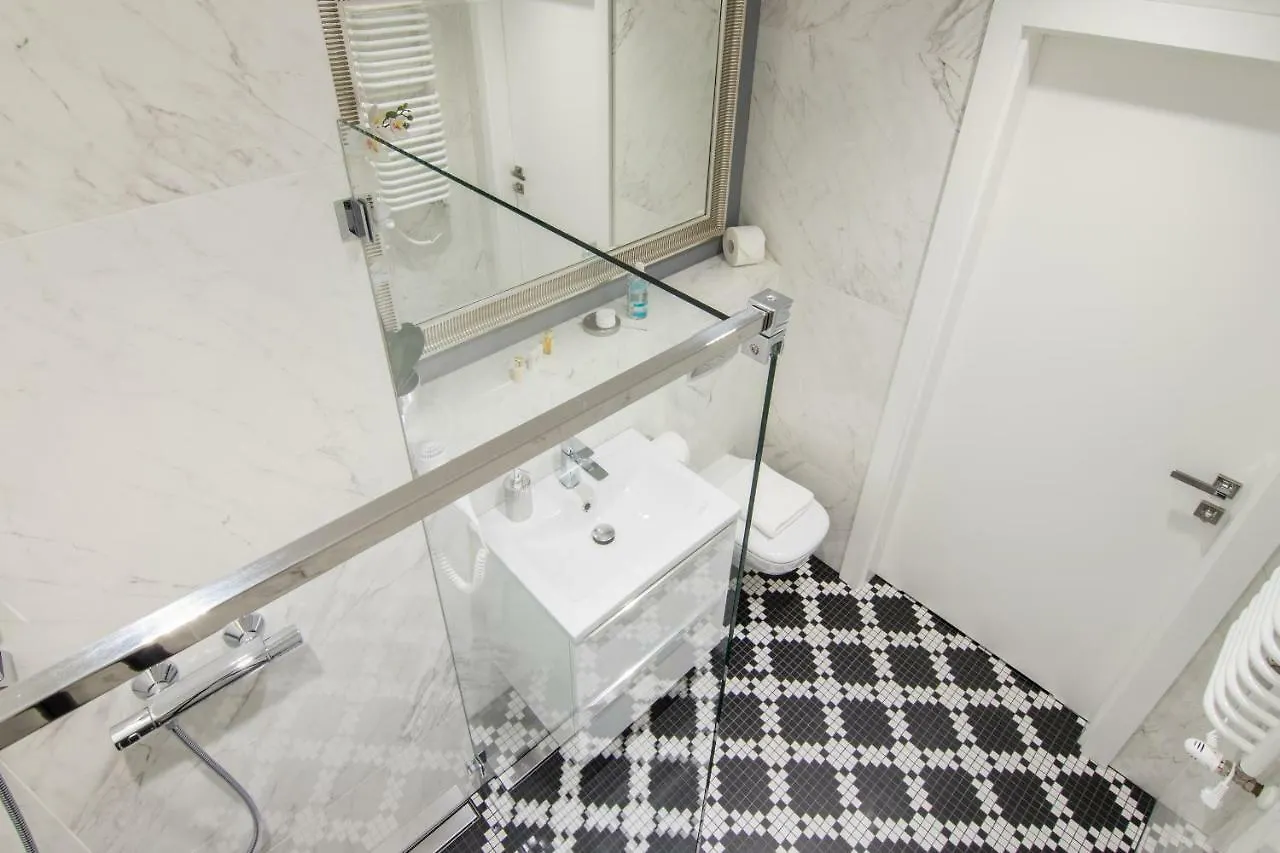 Ga Luxury Apartments W21 クラクフ 0*,